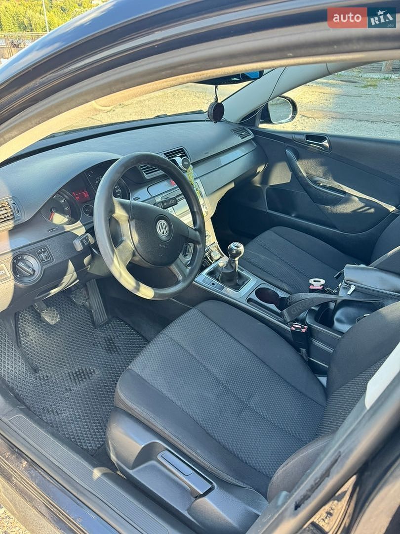 Volkswagen Passat 2008 VIN WVWZZZ3CZ8P120126 фото оголошення 8 з 13