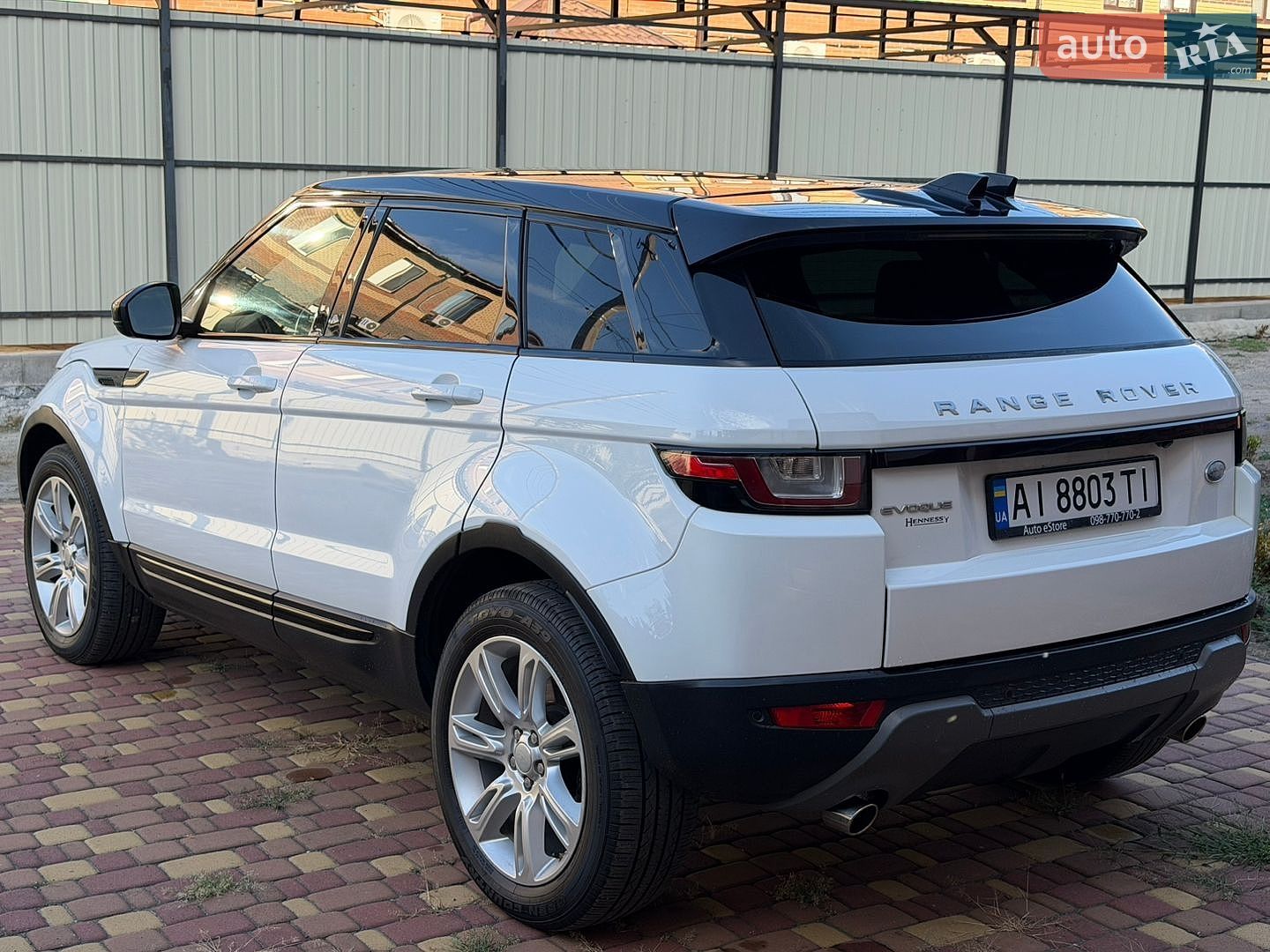 Land Rover Range Rover Evoque 2016 VIN SALVP2BGXHH195750 фото оголошення 4 з 18