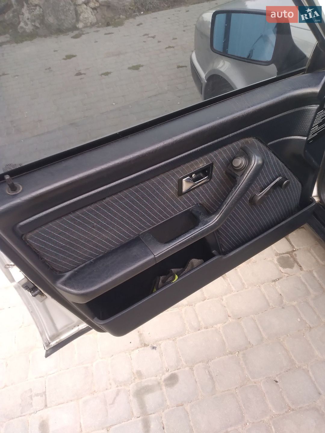 Audi 80 1994 VIN WAUZZZ8CZRA012703 фото оголошення 19 з 21