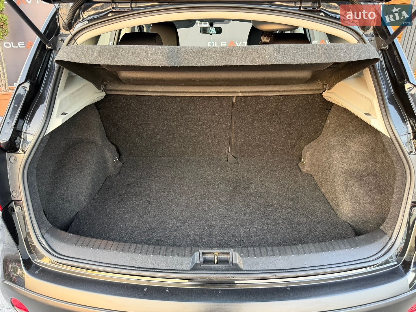 Nissan Qashqai 2012 VIN SJNFCAJ10U2492266 фото оголошення 29 з 66