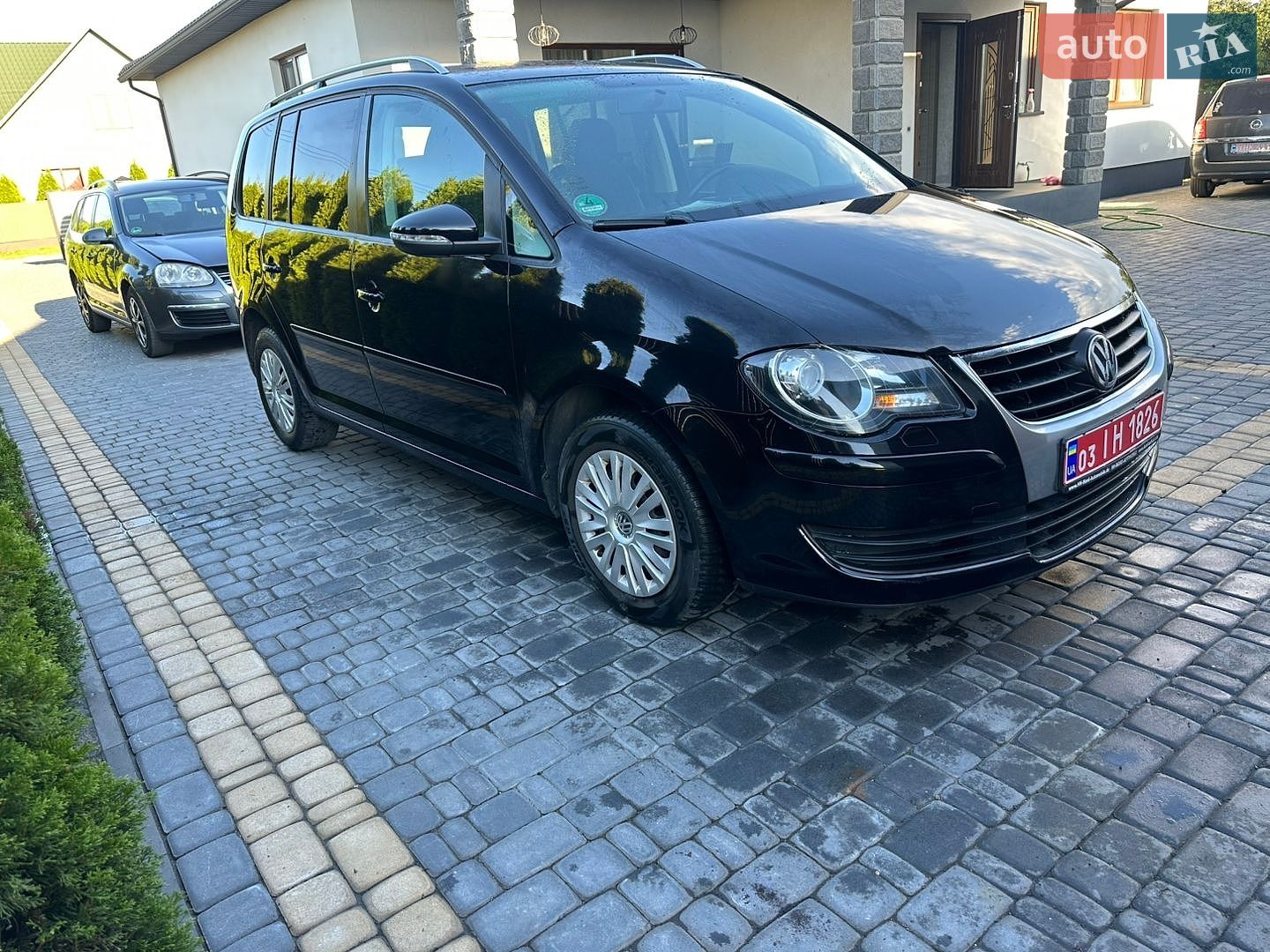 Volkswagen Touran 2010 VIN WVGZZZ1TZAW079681 фото оголошення 11 з 64