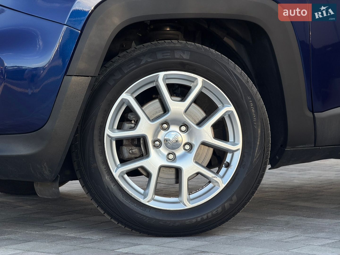 Jeep Renegade 2020 VIN ZACNJABBXLPL72089 фото оголошення 4 з 35