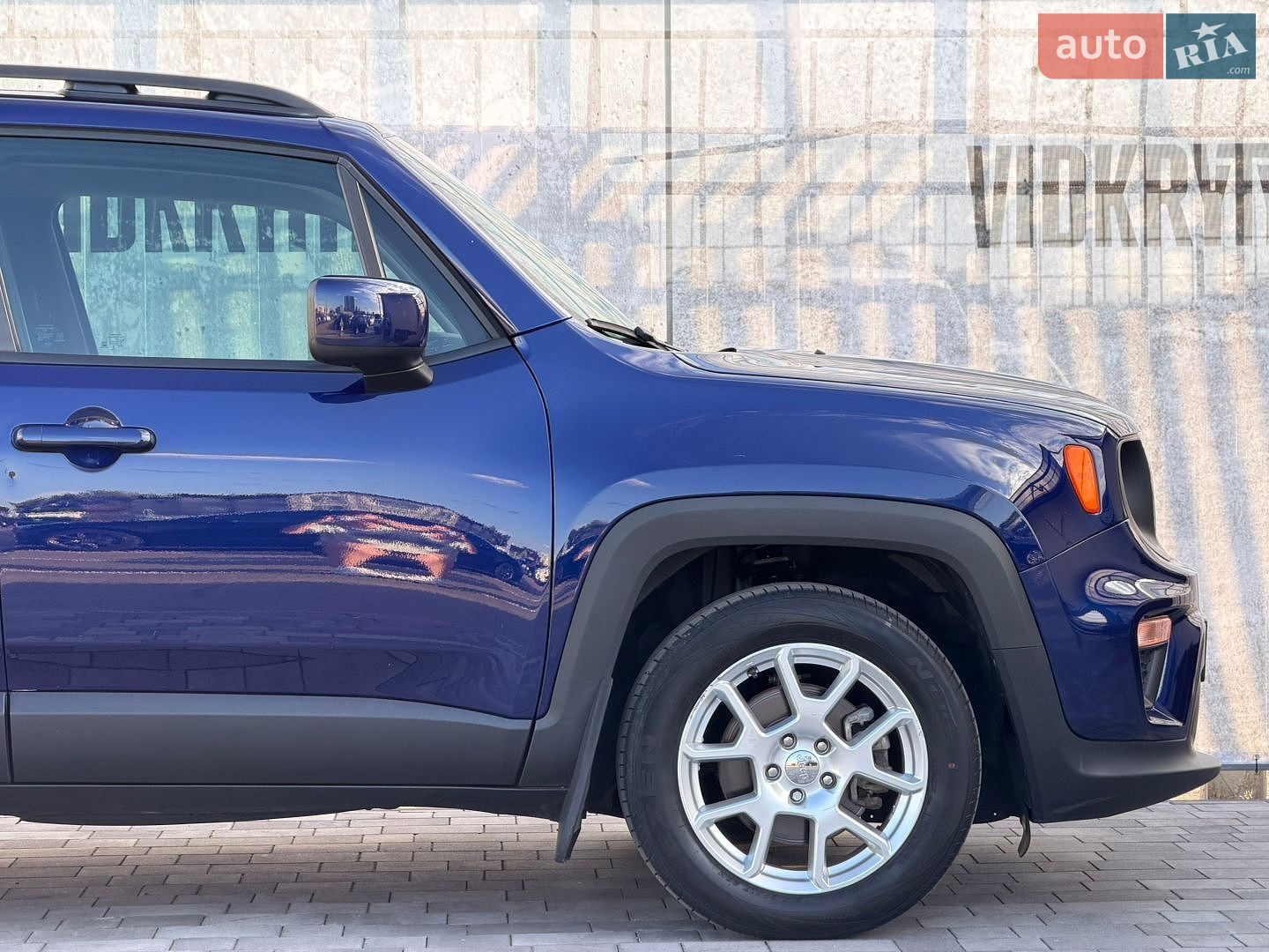 Jeep Renegade 2020 VIN ZACNJABBXLPL72089 фото оголошення 11 з 35