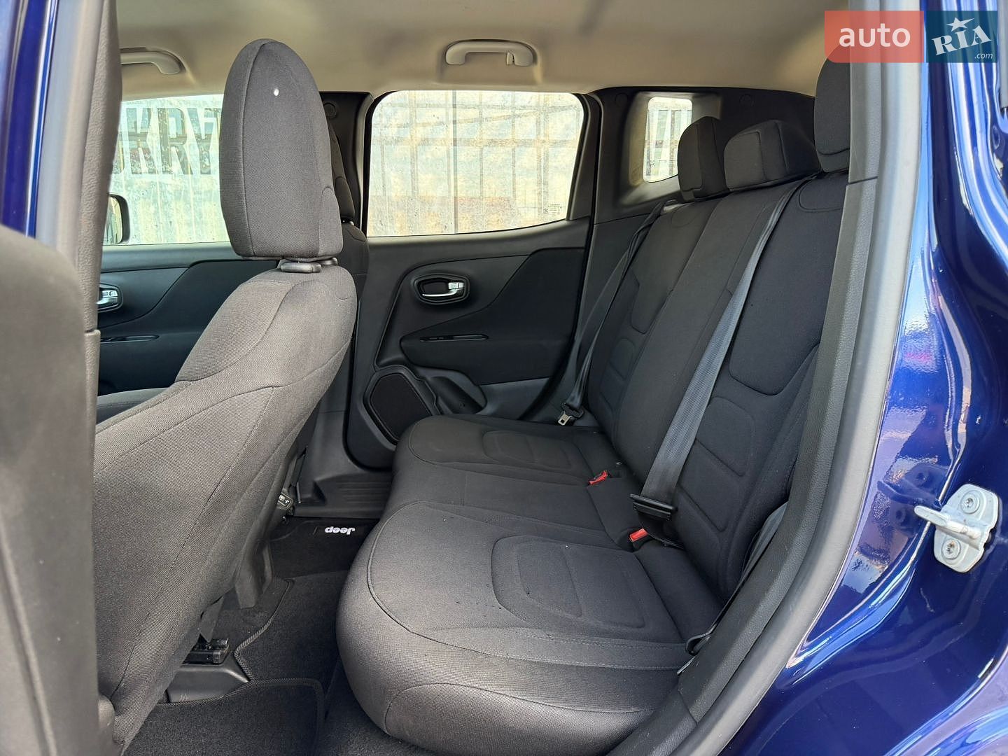 Jeep Renegade 2020 VIN ZACNJABBXLPL72089 фото оголошення 30 з 35