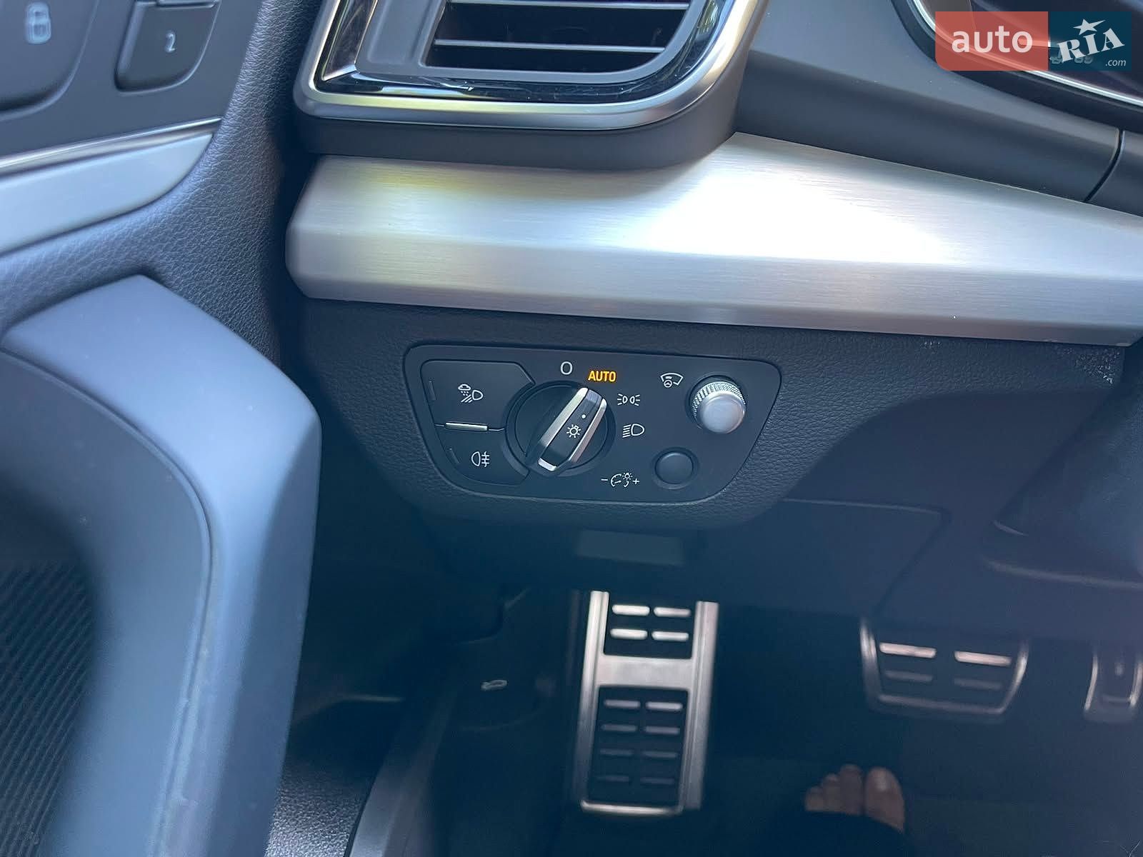 Audi SQ5 2021 VIN WA1C4AFY0M2093353 фото оголошення 25 з 30