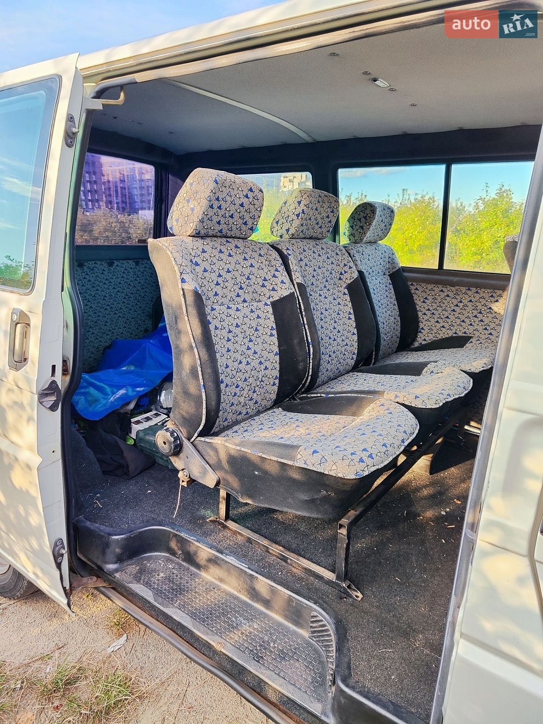 Volkswagen Caravelle 2002 VIN WV1ZZZ70Z2H037666 фото оголошення 9 з 11