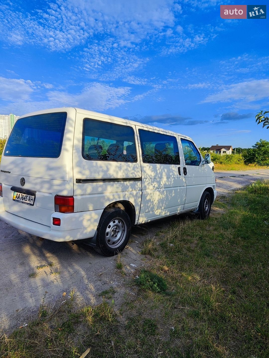 Volkswagen Caravelle 2002 VIN WV1ZZZ70Z2H037666 фото оголошення 5 з 11