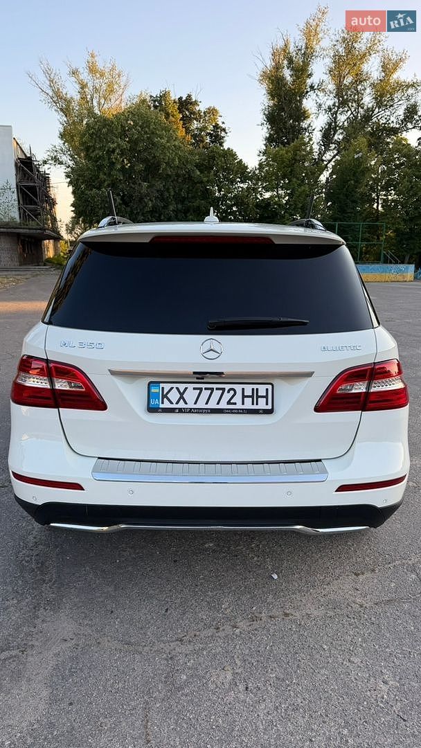 Mercedes-Benz M-Class 2013 VIN 4JGDA2EB5DA148029 фото оголошення 4 з 30