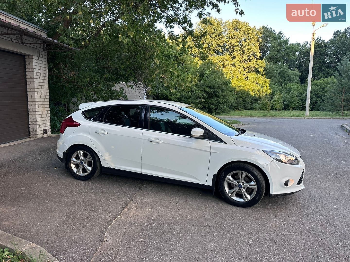Ford Focus 2012 VIN WF0KXXGCBKCB49520 фото оголошення 6 з 29