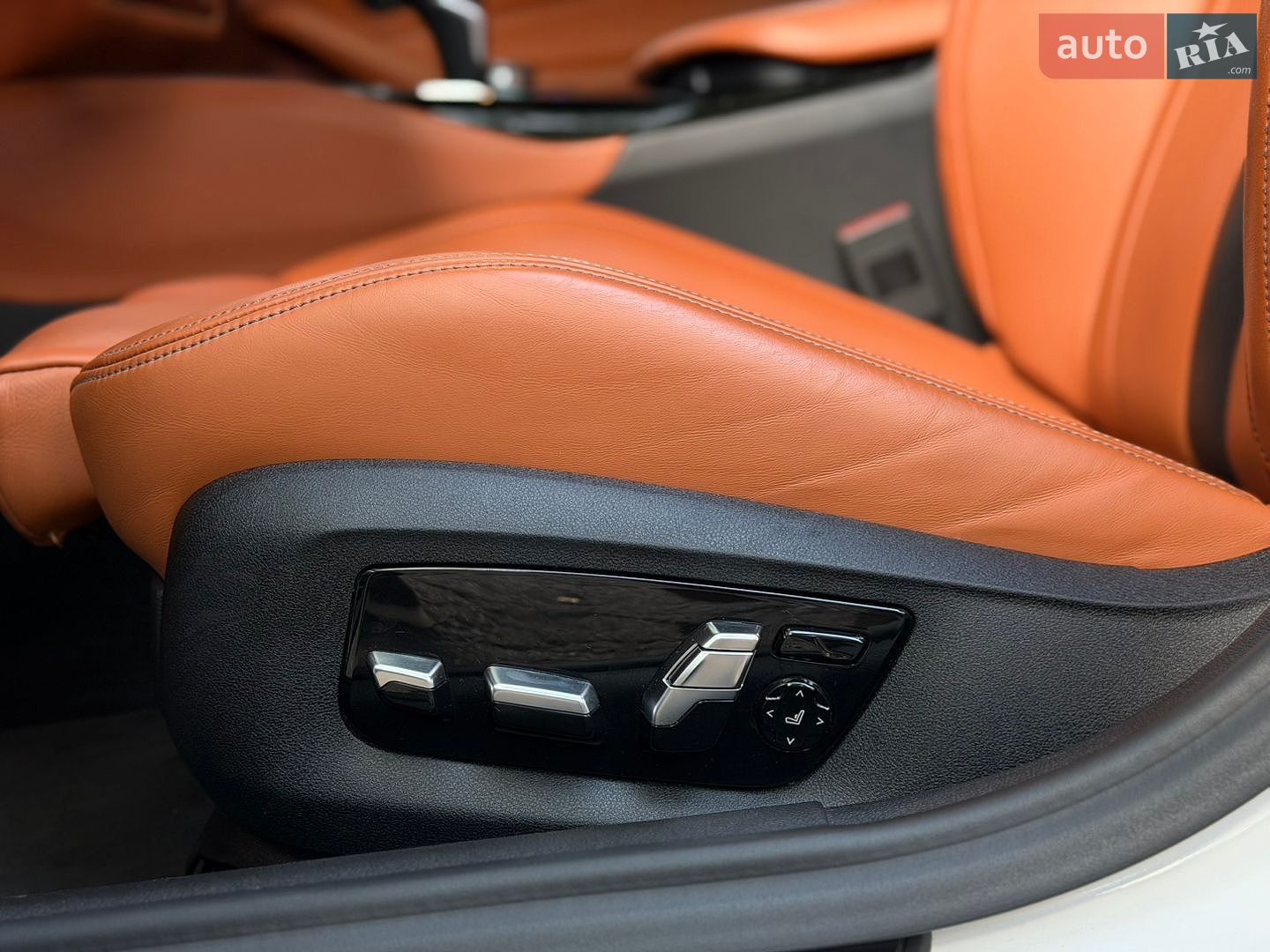 BMW M5 2020 VIN WBS83CH09MCF25185 фото оголошення 26 з 55