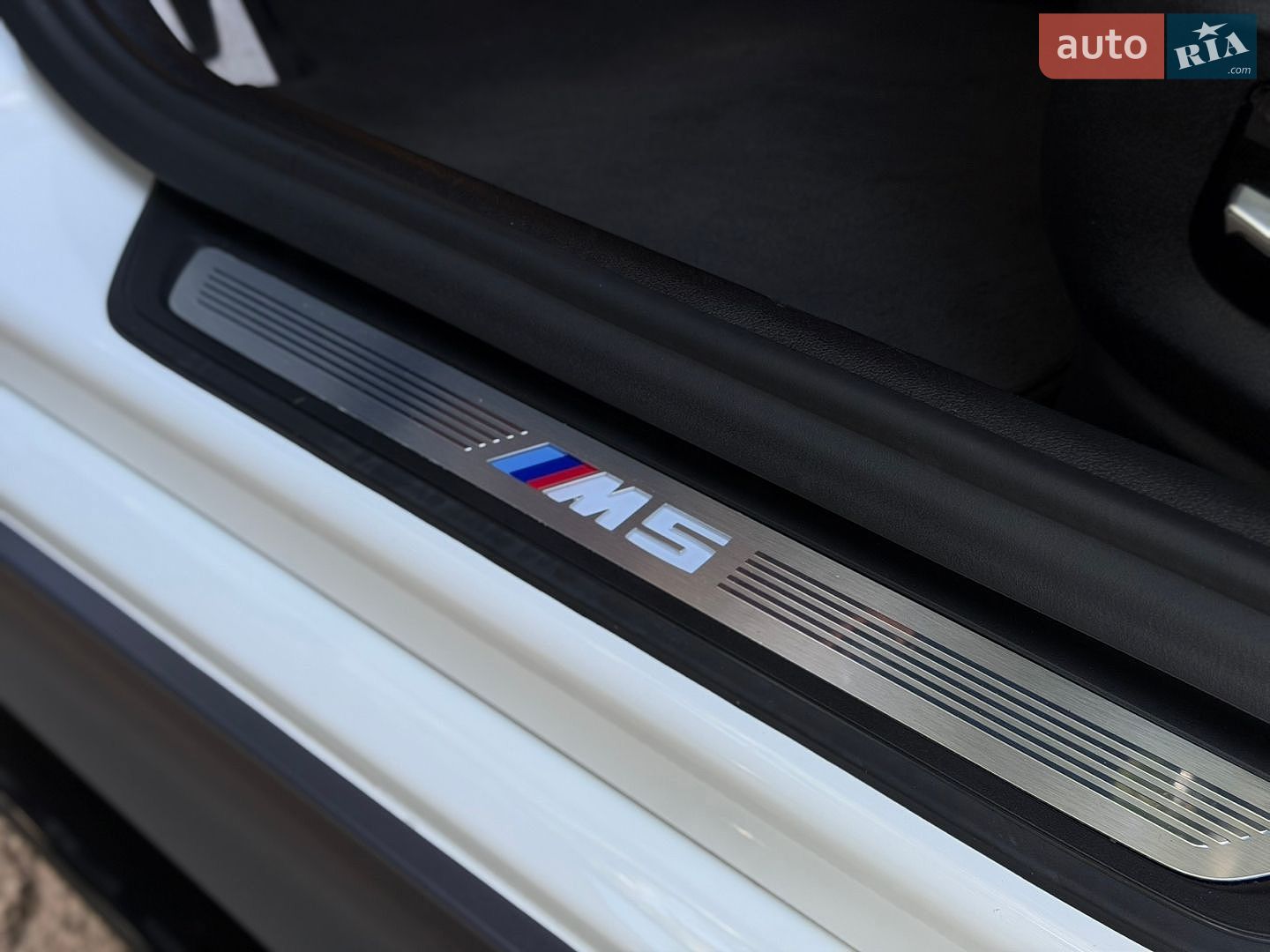 BMW M5 2020 VIN WBS83CH09MCF25185 фото оголошення 27 з 55