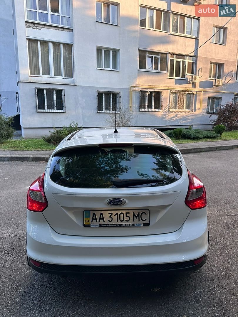 Ford Focus 2012 VIN WF0KXXGCBKCB49520 фото оголошення 11 з 29