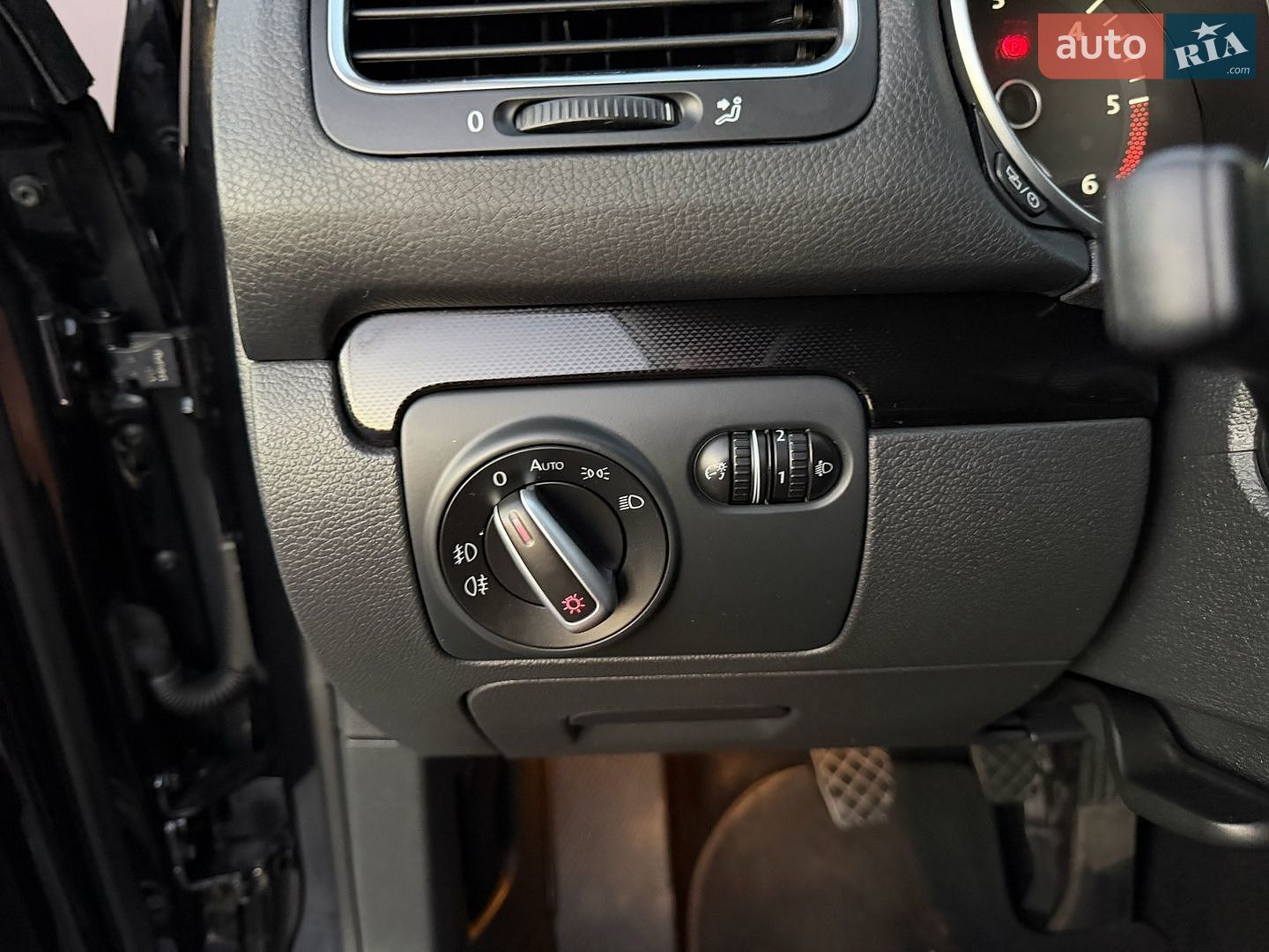 Volkswagen Golf 2013 VIN WVWZZZ1KZDM664364 фото оголошення 39 з 58