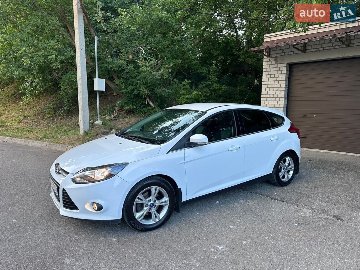 Ford Focus 2012 VIN WF0KXXGCBKCB49520 фото оголошення 14 з 29