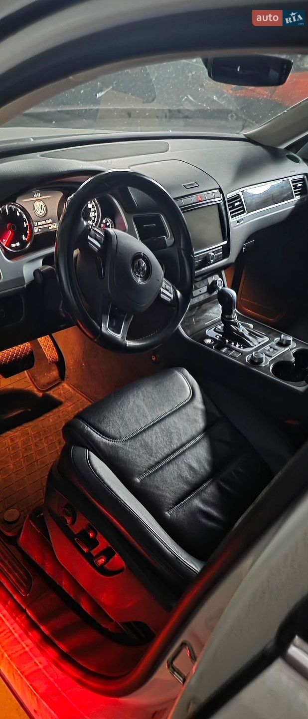 Volkswagen Touareg 2017 VIN WVGZZZ7PZHD021270 фото оголошення 3 з 5