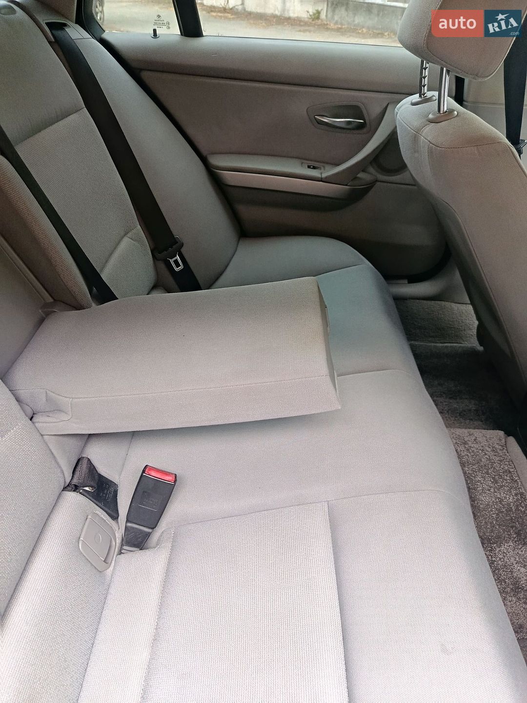 BMW 3 Series 2006 VIN WBAVR71080FT32698 фото оголошення 19 з 39