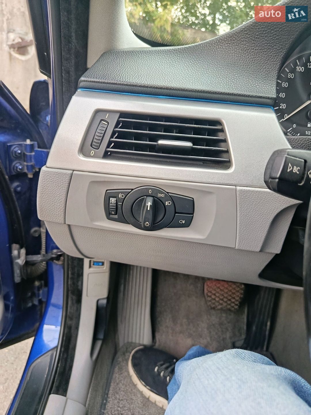 BMW 3 Series 2006 VIN WBAVR71080FT32698 фото оголошення 32 з 39