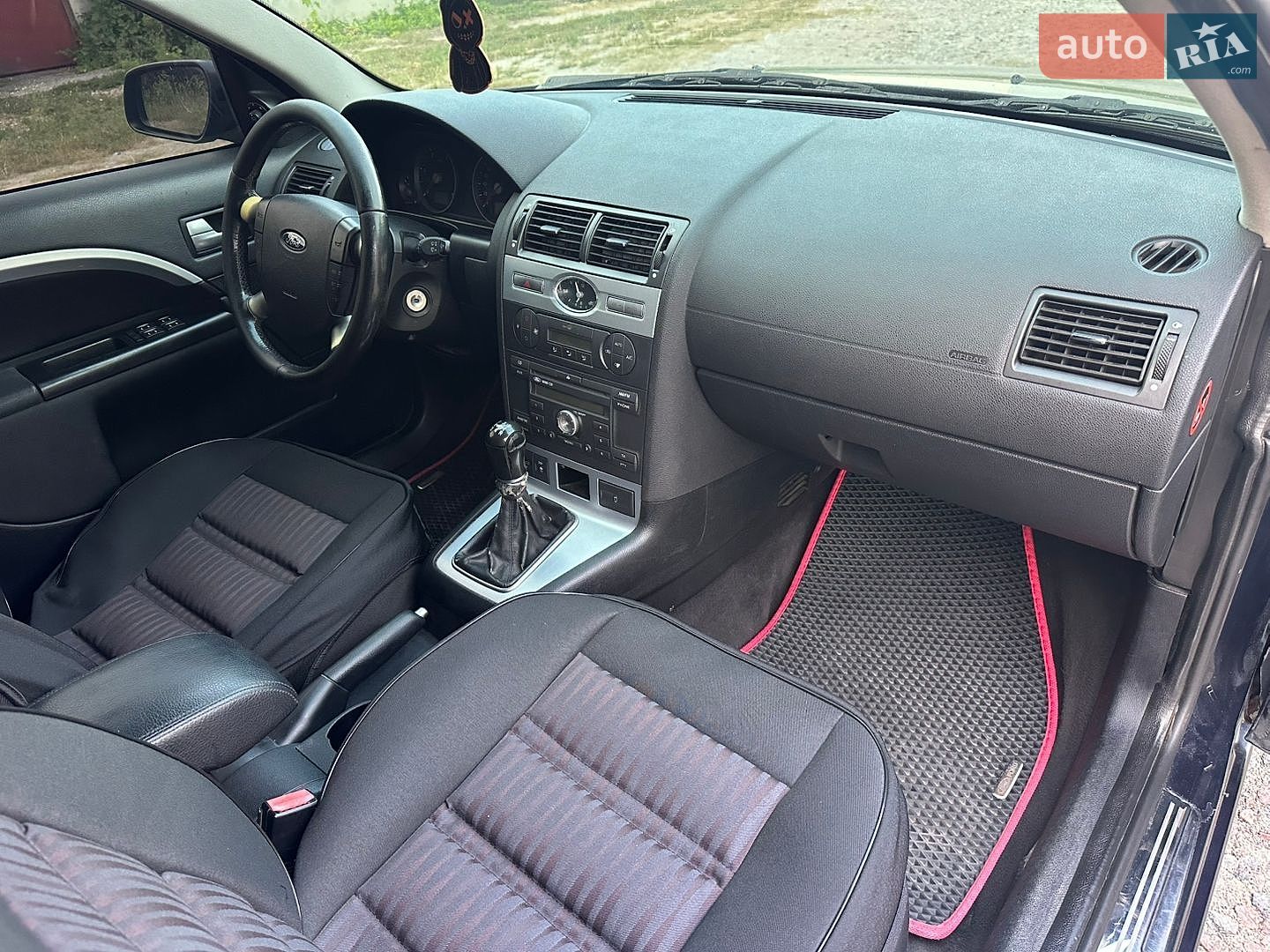 Ford Mondeo 2004 VIN WF0WXXGBBW4L55605 фото оголошення 4 з 17