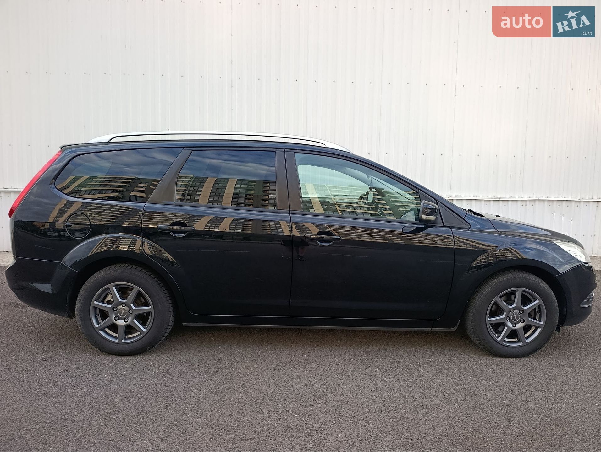 Ford Focus 2009 VIN WF0SXXGCDS9P22542 фото оголошення 8 з 34