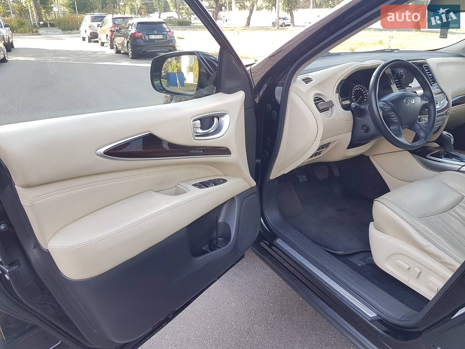 Infiniti QX60 2016 VIN 5N1AL0MM4GC533692 фото оголошення 12 з 44