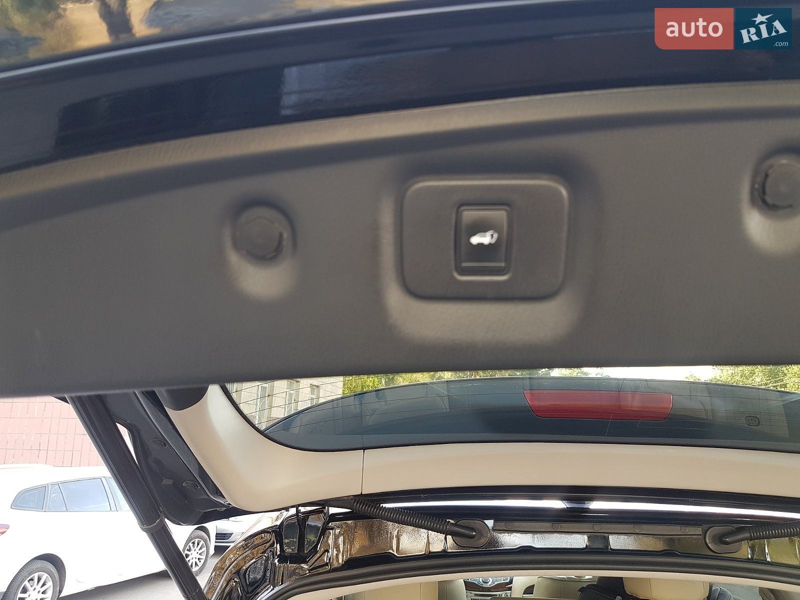 Infiniti QX60 2016 VIN 5N1AL0MM4GC533692 фото оголошення 27 з 44