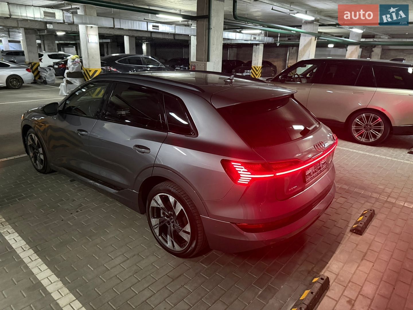 Audi e-tron 2021 VIN WA1AAAGE1MB005625 фото оголошення 20 з 20
