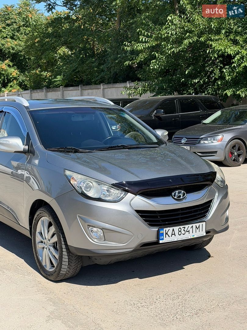 Hyundai Tucson 2012 VIN KMHJU81VBCU499603 фото оголошення 3 з 35