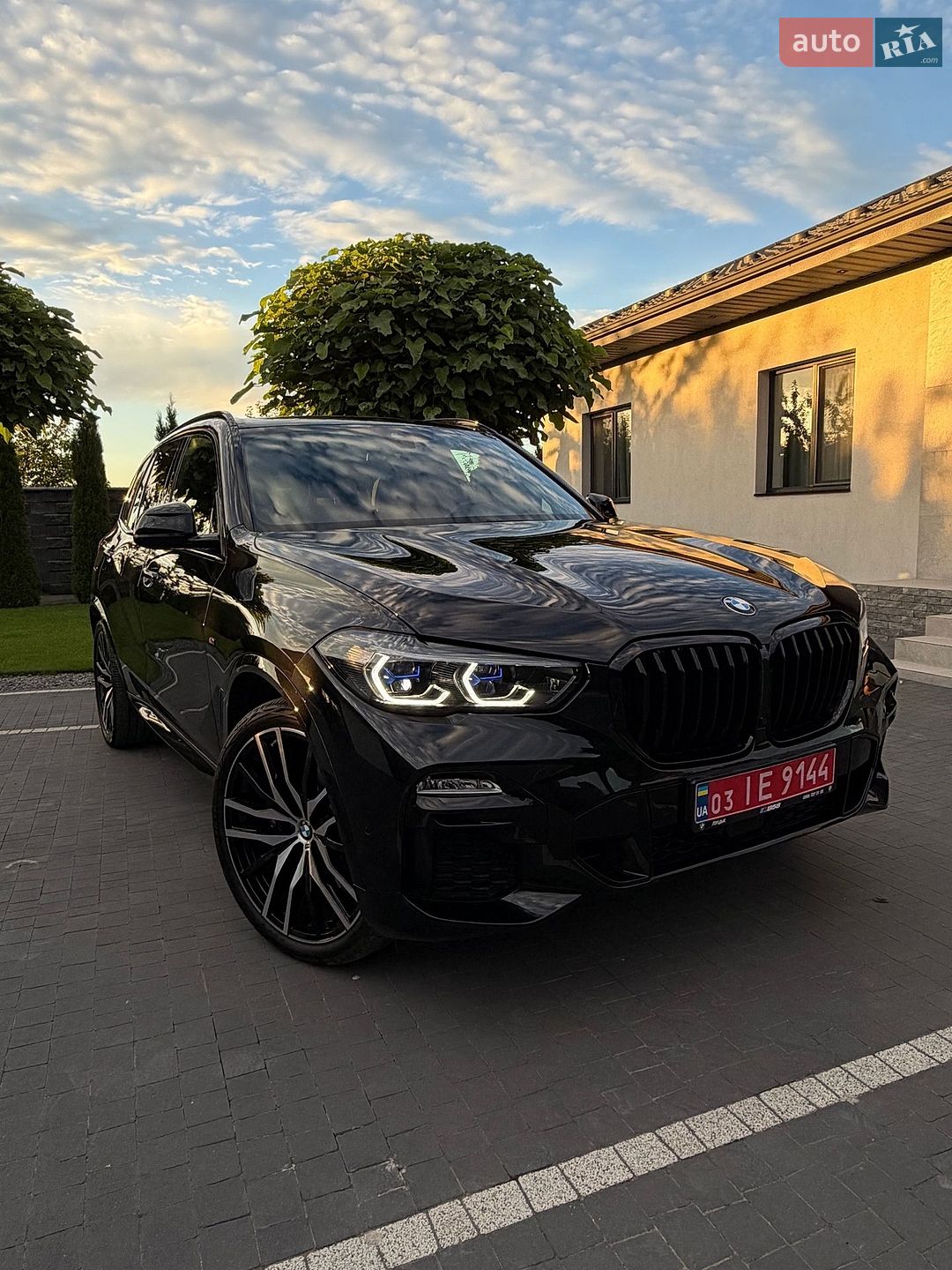 BMW X5 2021 VIN WBAJU810209J00079 фото оголошення 3 з 60