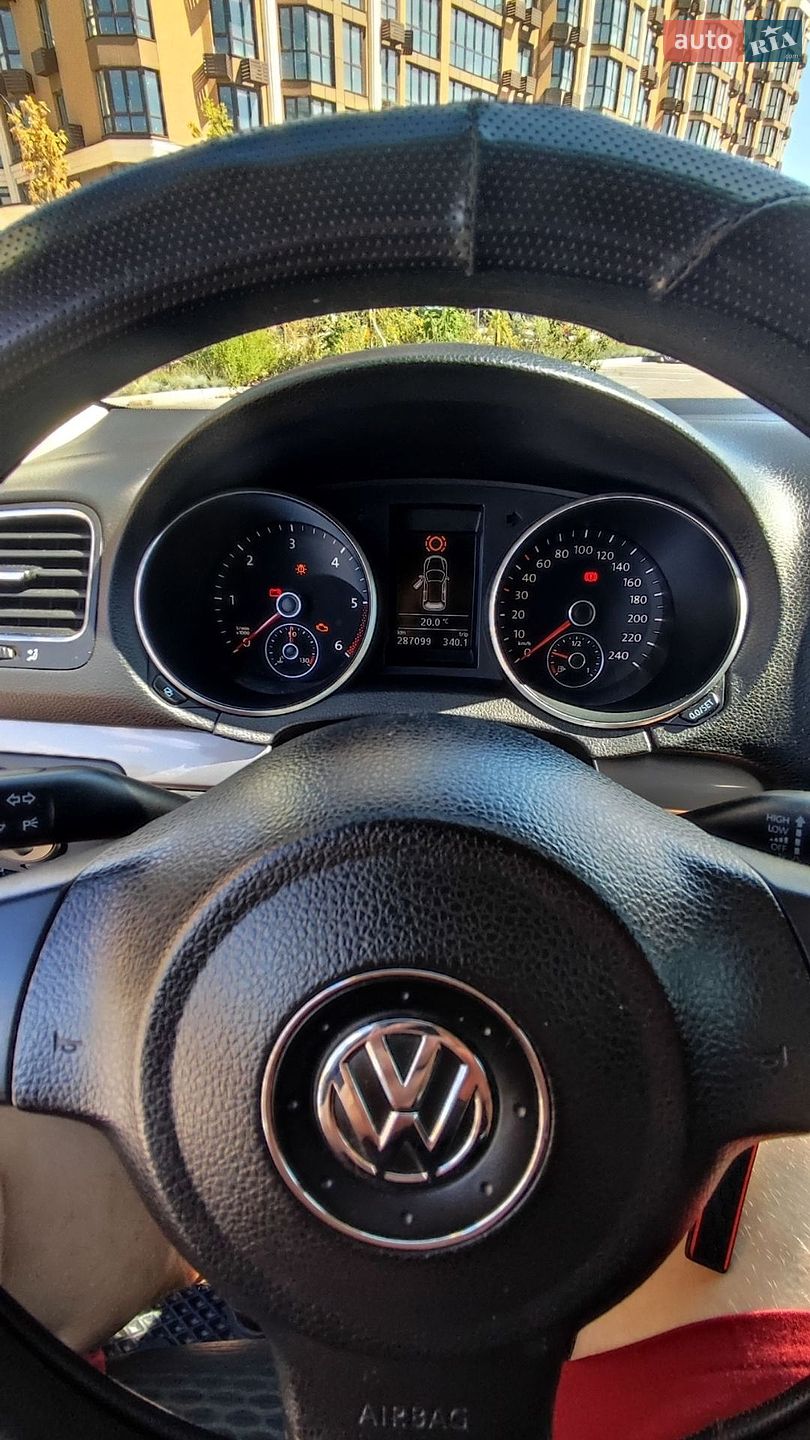 Volkswagen Golf 2011 VIN WVWZZZ1KZBM687857 фото оголошення 48 з 52