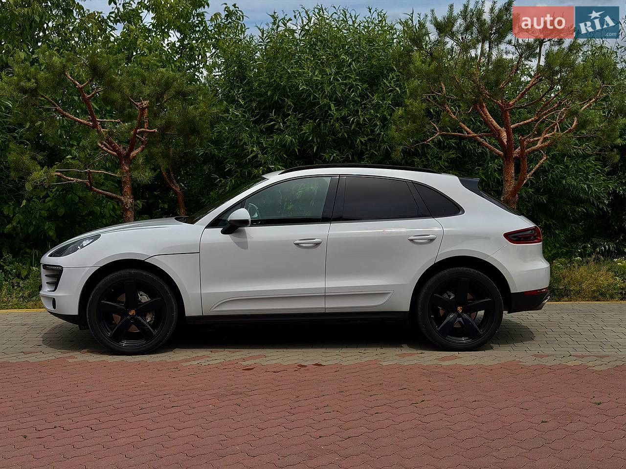 Porsche Macan 2015 VIN WP1AB2A56FLB71720 фото оголошення 4 з 34
