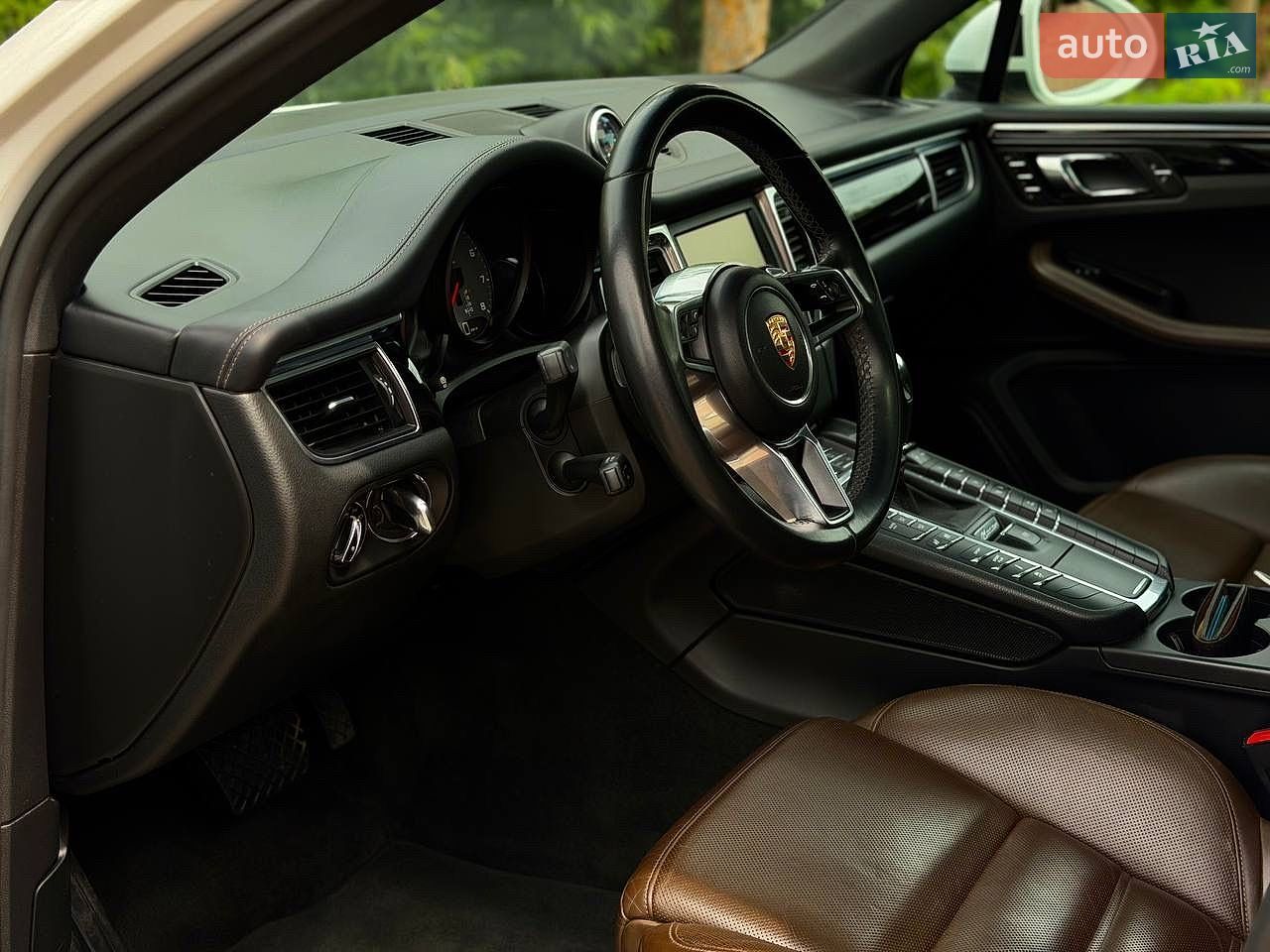 Porsche Macan 2015 VIN WP1AB2A56FLB71720 фото оголошення 24 з 34