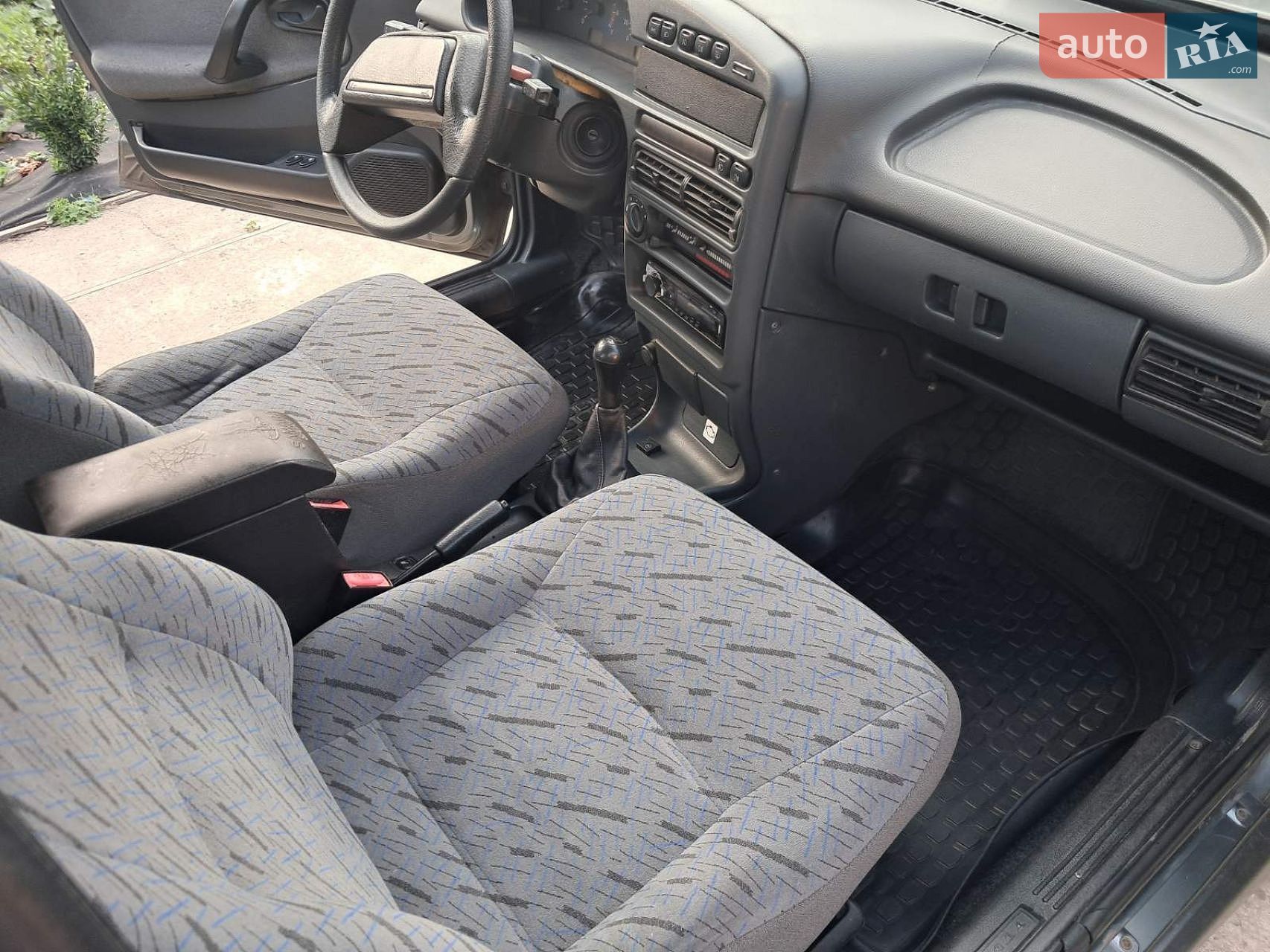 ВАЗ / Lada 2115 Samara 2011 VIN XTA211540B5002755 фото оголошення 11 з 16