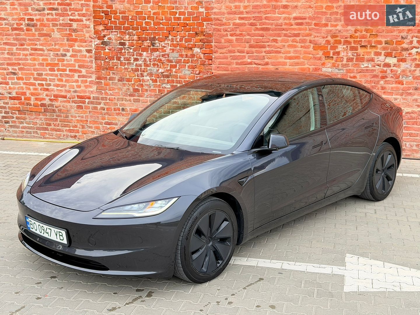 Tesla Model 3 2024 VIN 5YJ3E1EB9RF834751 фото оголошення 5 з 61