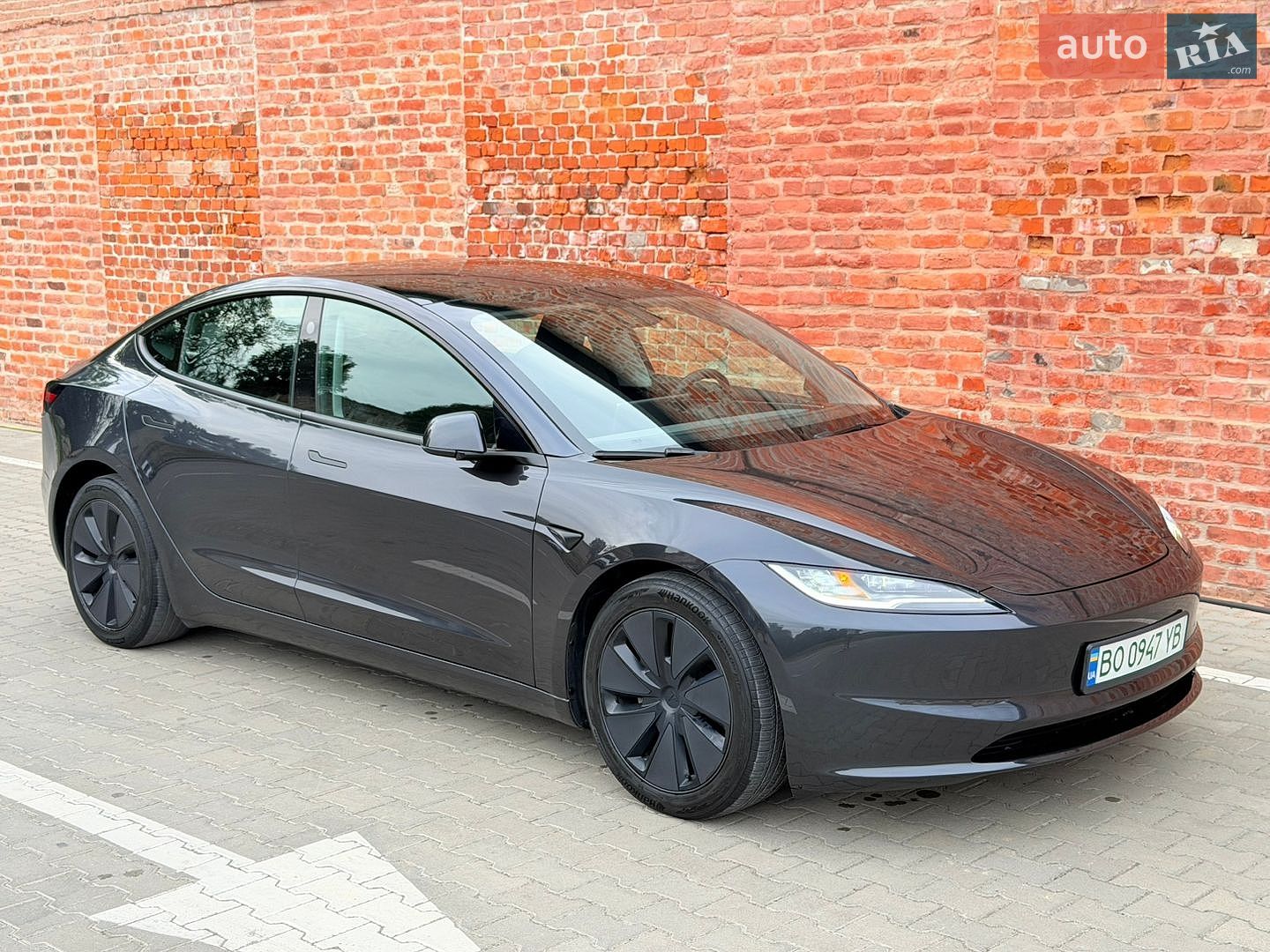 Tesla Model 3 2024 VIN 5YJ3E1EB9RF834751 фото оголошення 9 з 61