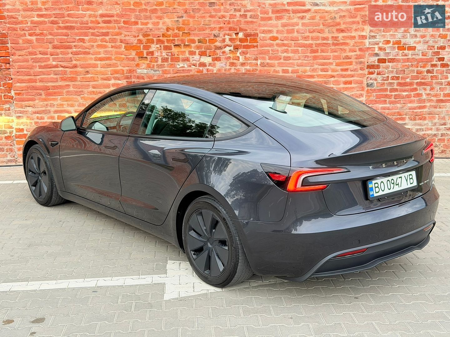 Tesla Model 3 2024 VIN 5YJ3E1EB9RF834751 фото оголошення 27 з 61
