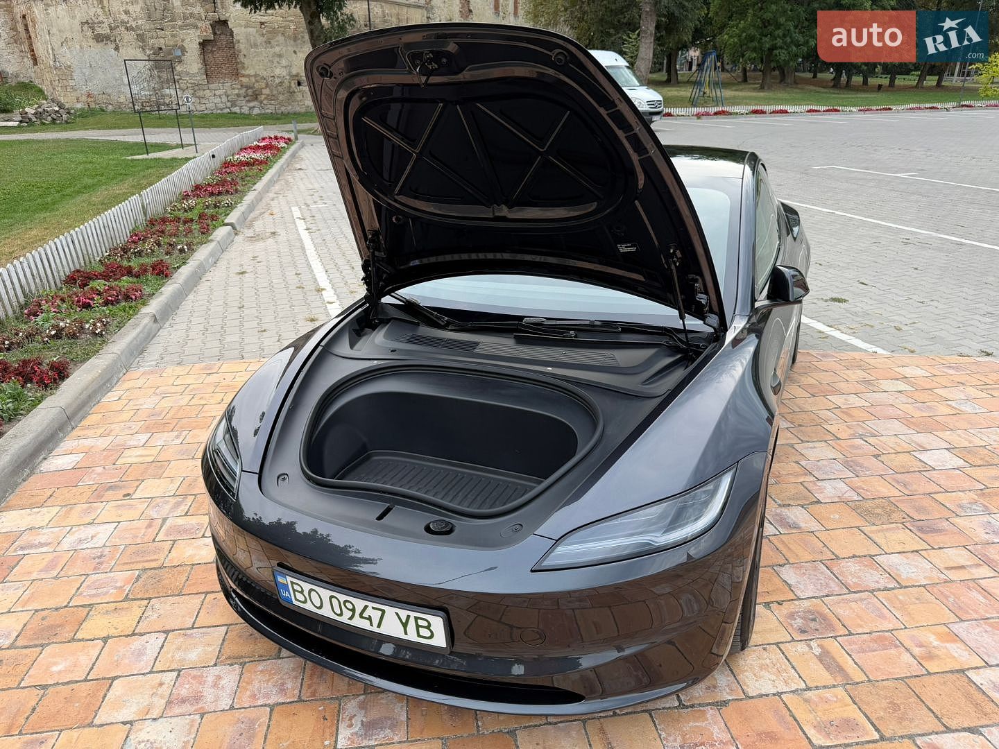 Tesla Model 3 2024 VIN 5YJ3E1EB9RF834751 фото оголошення 33 з 61