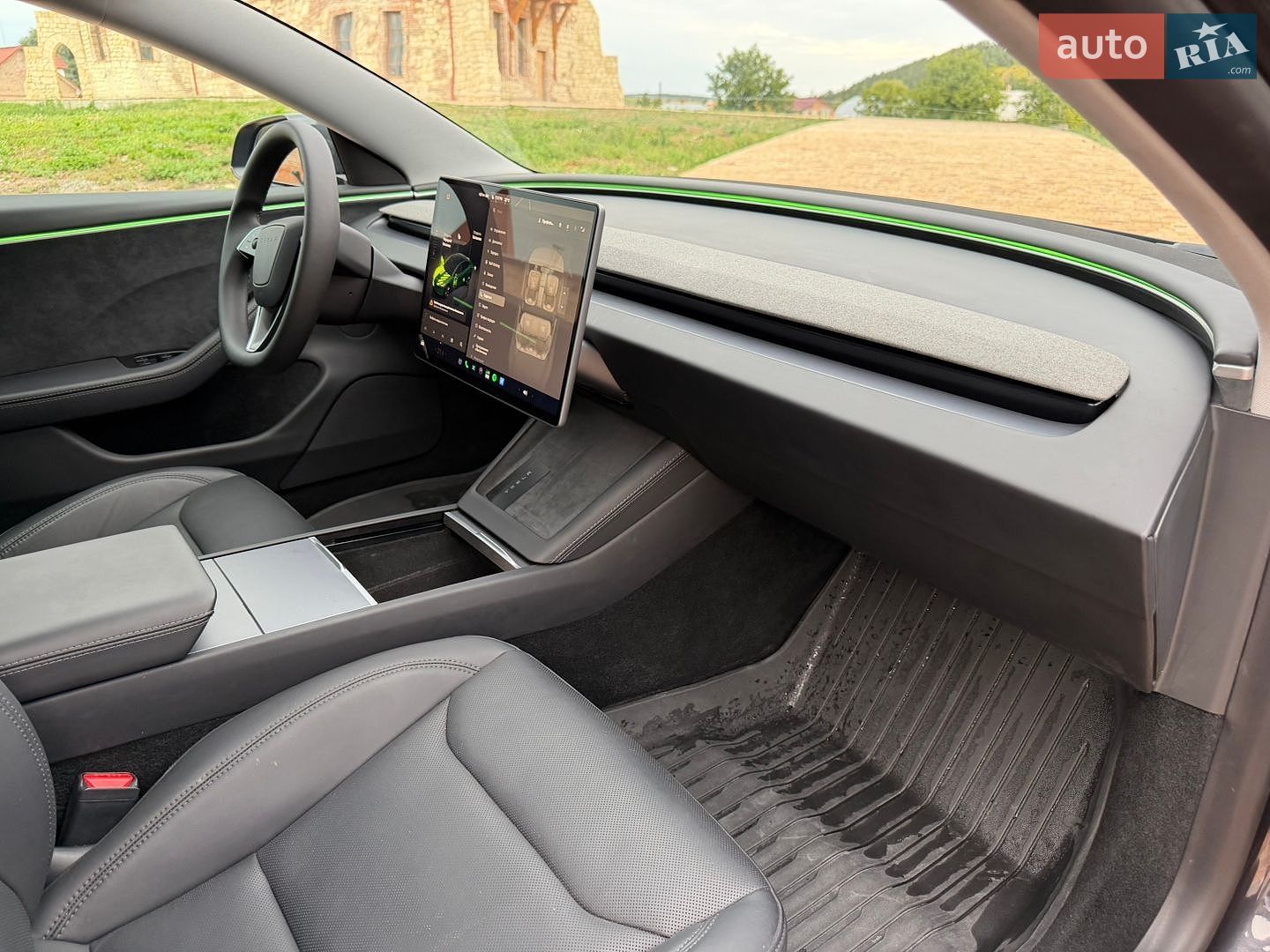 Tesla Model 3 2024 VIN 5YJ3E1EB9RF834751 фото оголошення 44 з 61