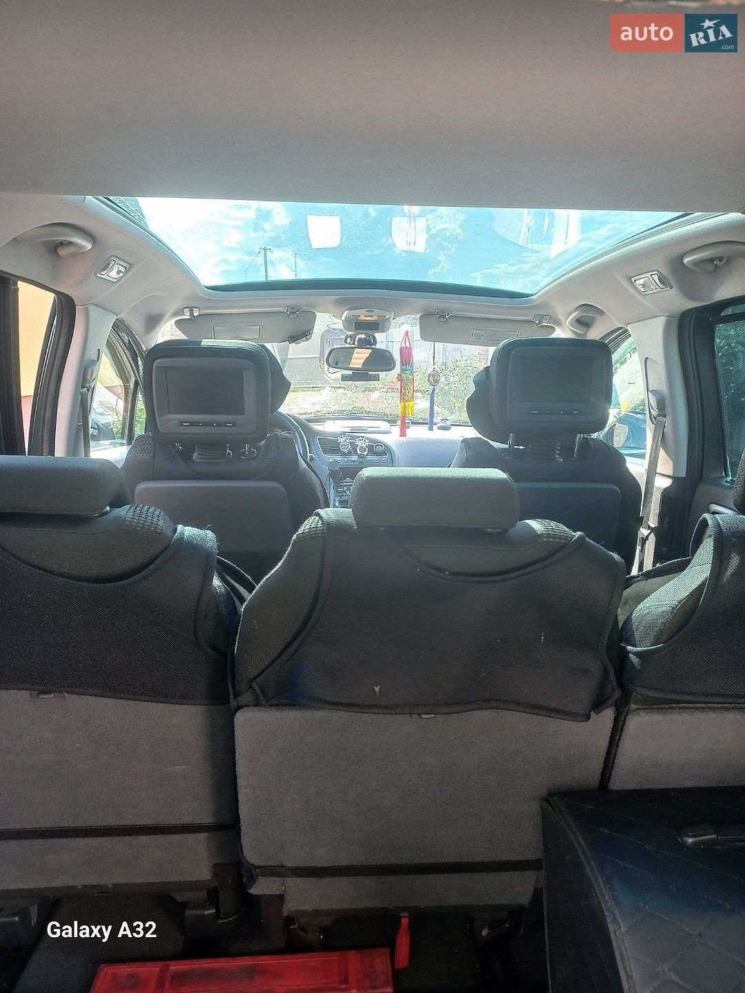 Peugeot 5008 2011 VIN VF30E5FV8AS333460 фото оголошення 2 з 14