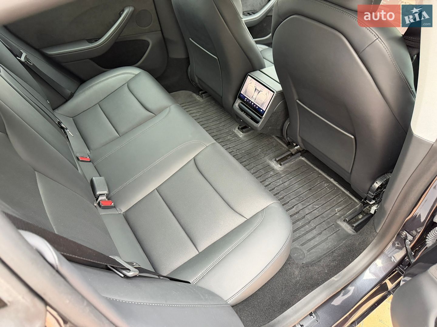Tesla Model 3 2024 VIN 5YJ3E1EB9RF834751 фото оголошення 49 з 61