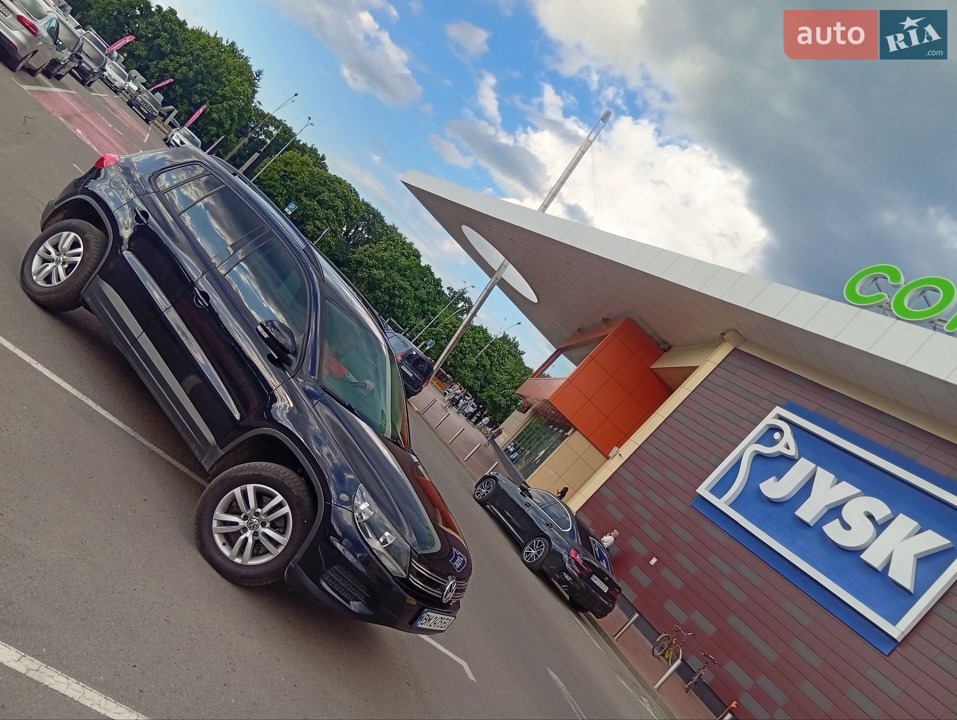 Volkswagen Tiguan 2015 VIN WVGAV7AX7FW603149 фото оголошення 18 з 19