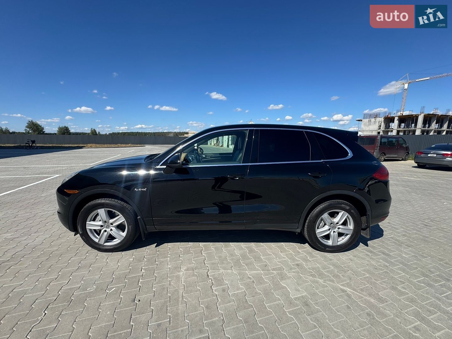 Porsche Cayenne 2012 VIN WP1AE2A25CLA93133 фото оголошення 3 з 27