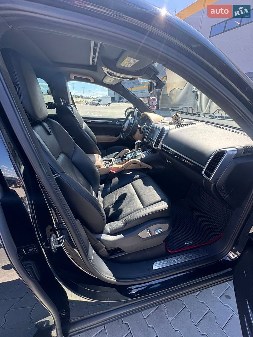 Porsche Cayenne 2012 VIN WP1AE2A25CLA93133 фото оголошення 21 з 27