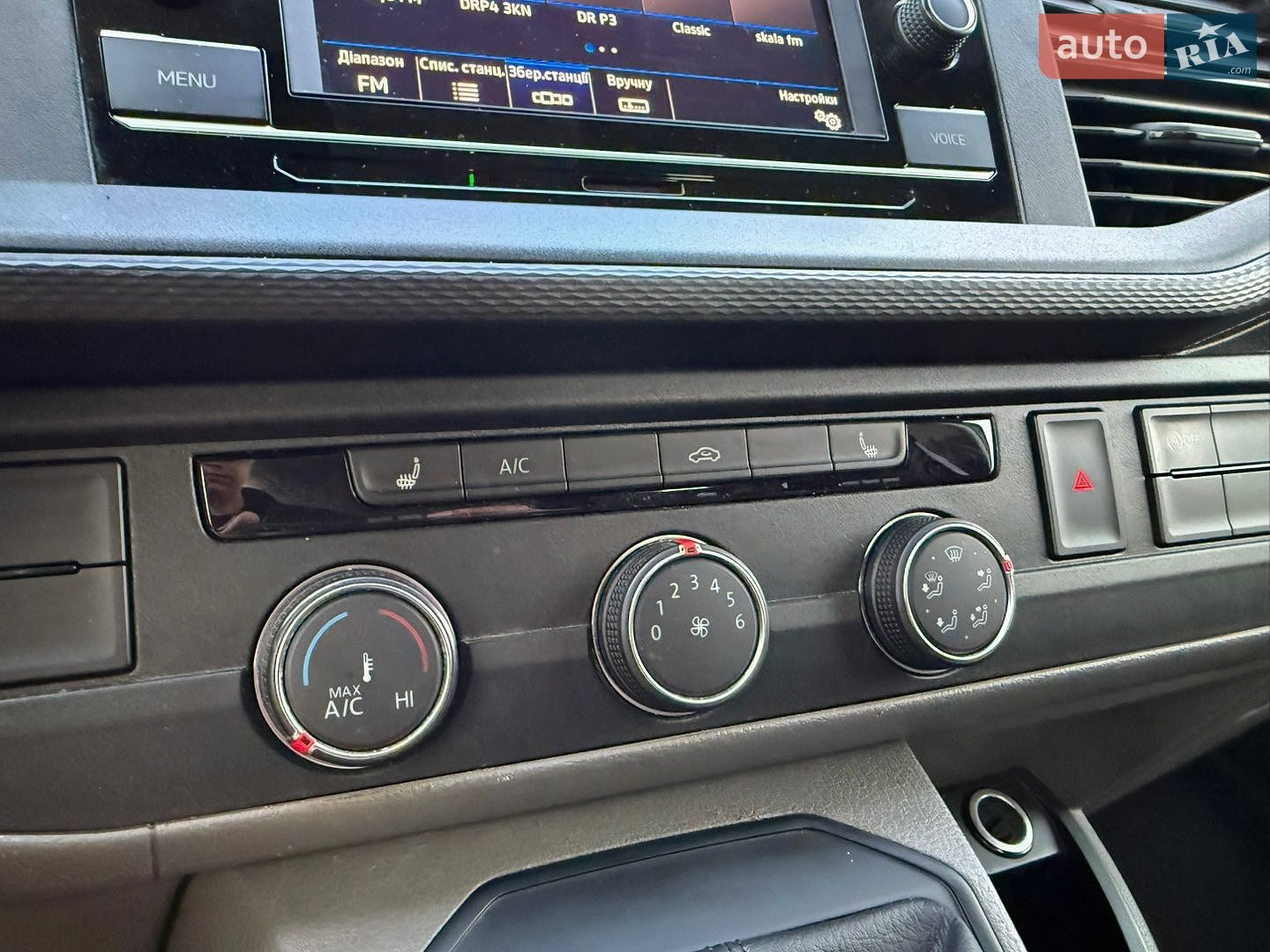 Volkswagen Transporter 2019 VIN WV1ZZZ7HZLH014358 фото оголошення 36 з 54