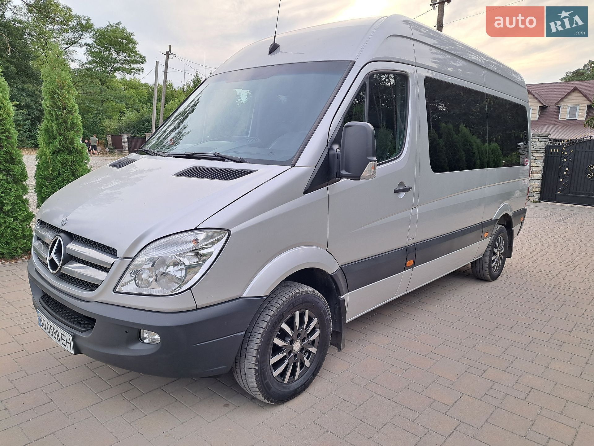 Mercedes-Benz Sprinter 2012 VIN WDB9066331S741785 фото оголошення 2 з 18