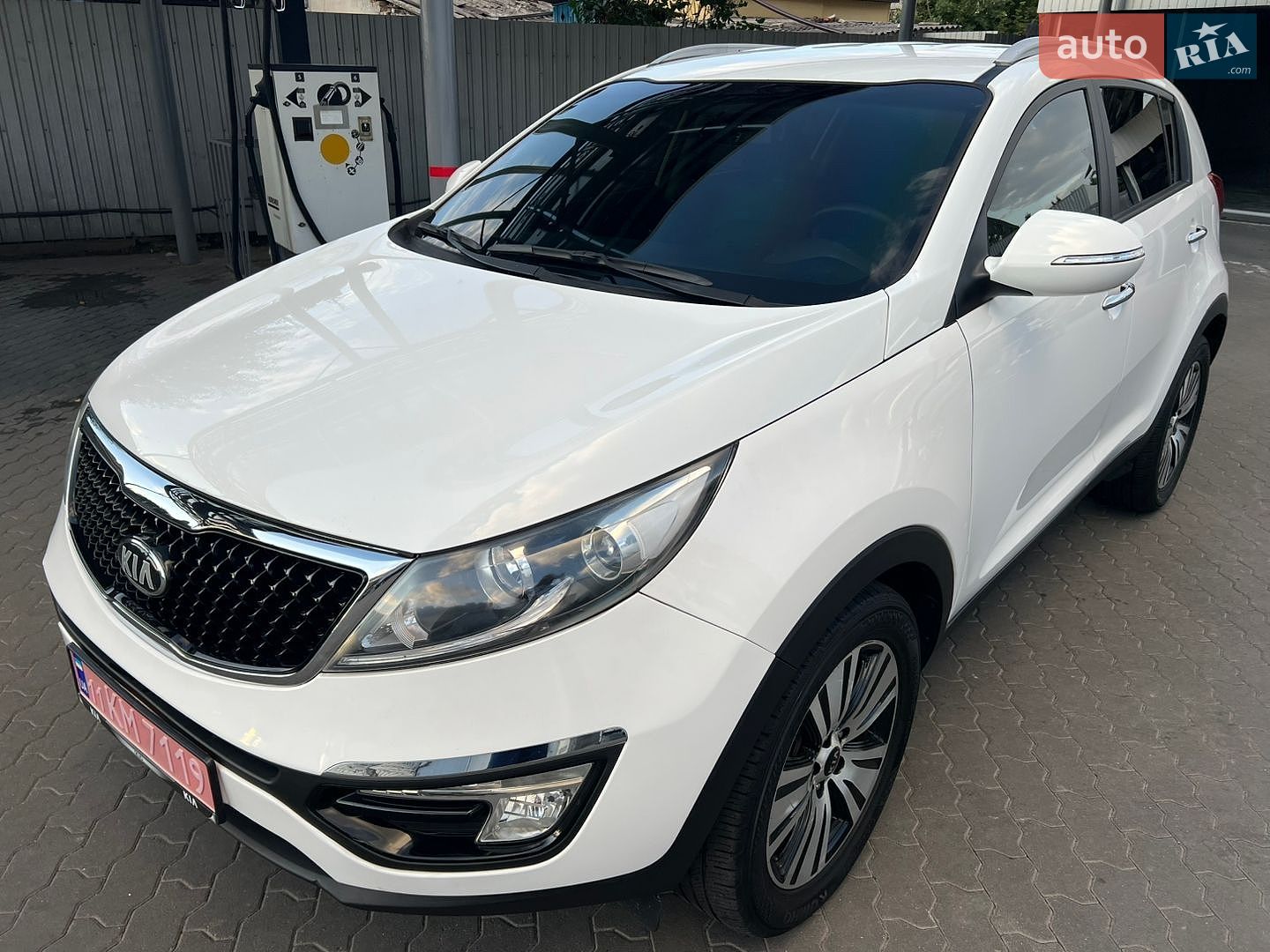 Kia Sportage 2013 VIN KNAPE813BEK574242 фото оголошення 12 з 102