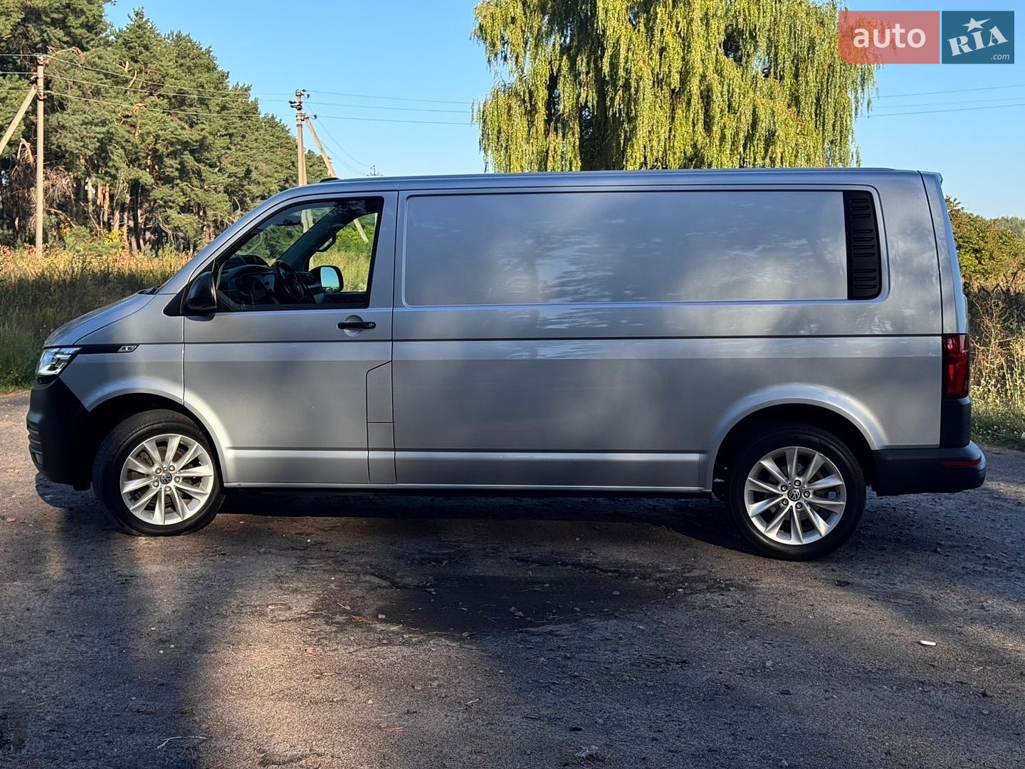 Volkswagen Transporter 2020 VIN WV1ZZZ7HZLH006389 фото оголошення 7 з 43