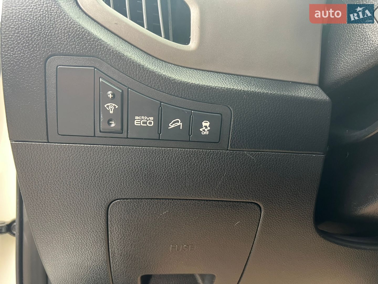 Kia Sportage 2013 VIN KNAPE813BEK574242 фото оголошення 64 з 102
