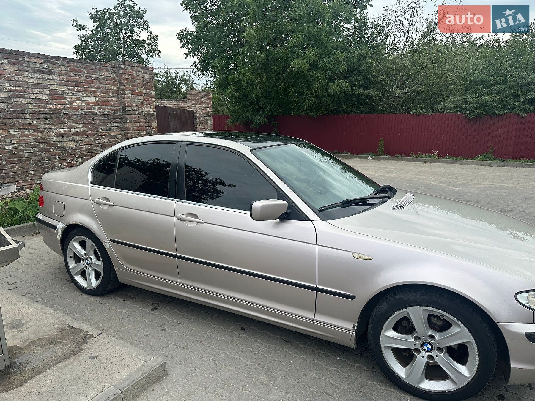 BMW 3 Series 2005 VIN WBAEY310X0KS47218 фото оголошення 3 з 19