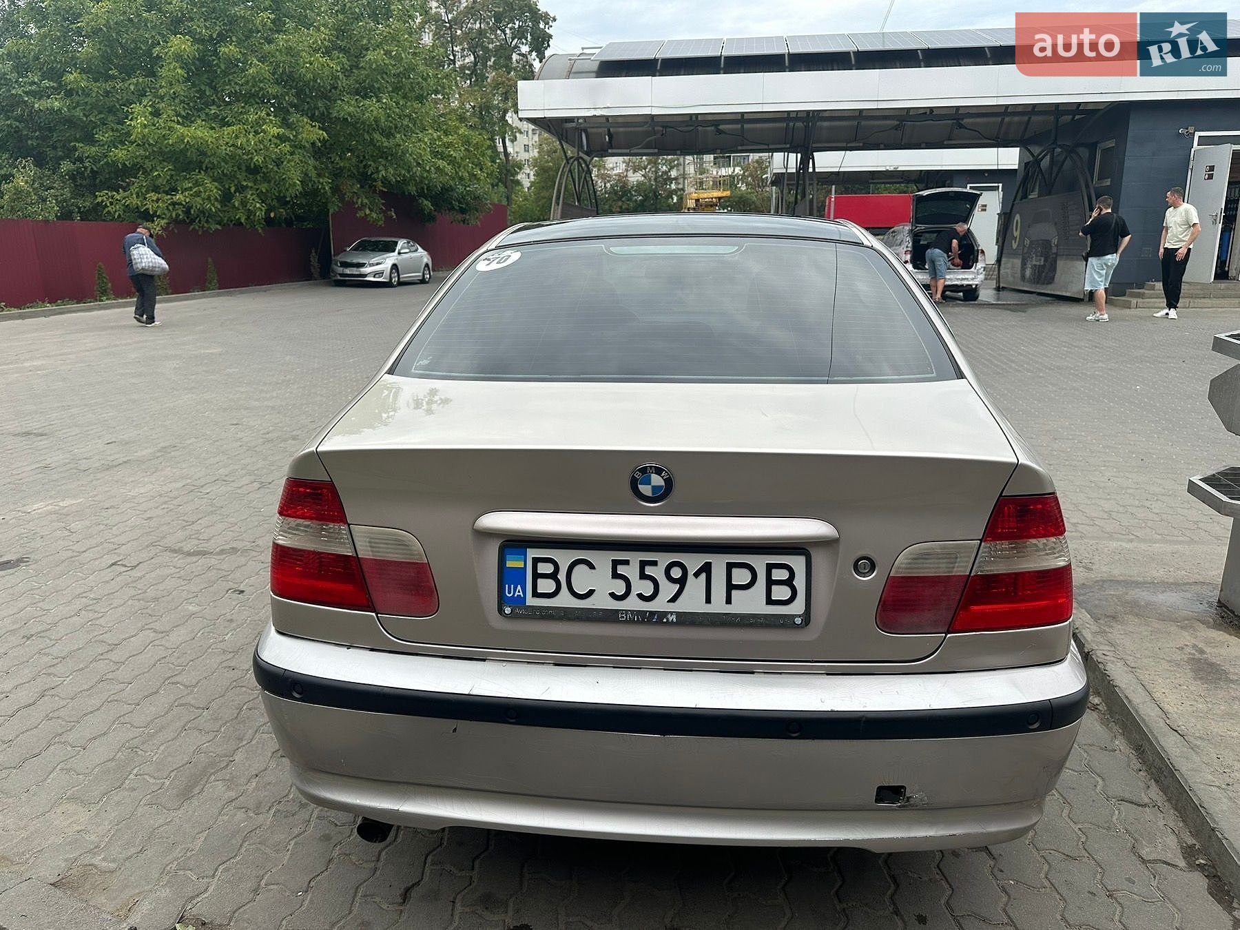 BMW 3 Series 2005 VIN WBAEY310X0KS47218 фото оголошення 7 з 19