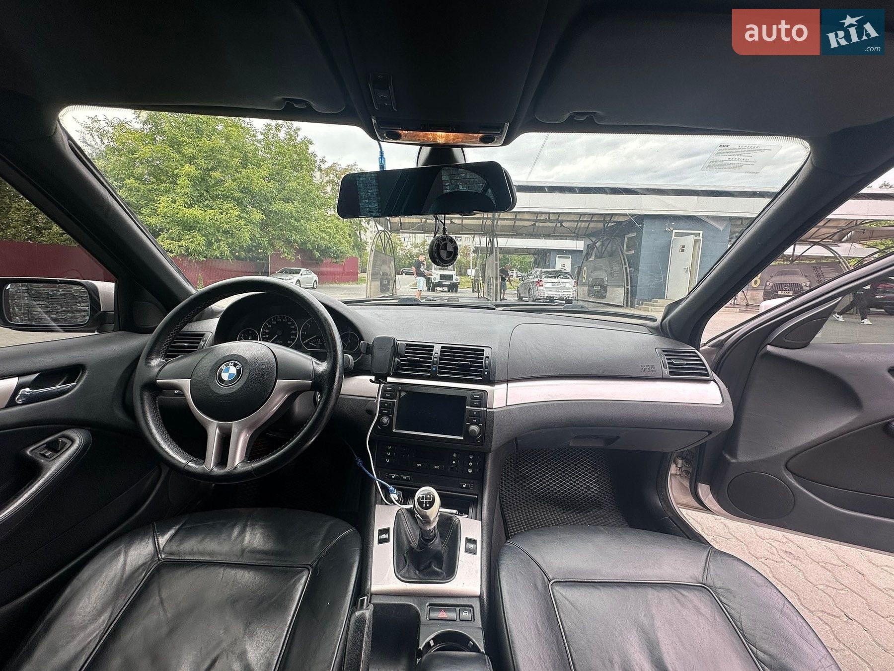 BMW 3 Series 2005 VIN WBAEY310X0KS47218 фото оголошення 10 з 19